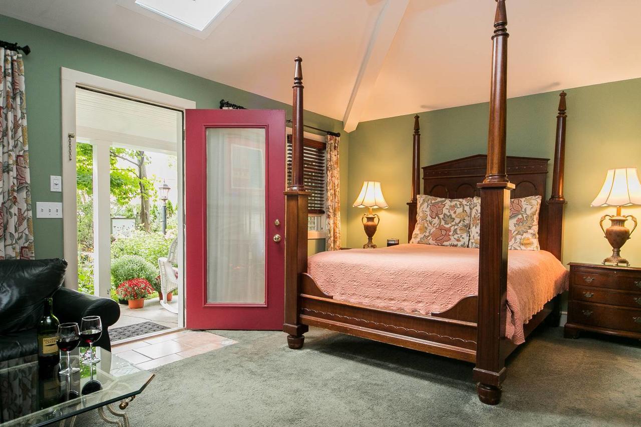 Hidden Garden Cottages & Suites Saugatuck Dış mekan fotoğraf